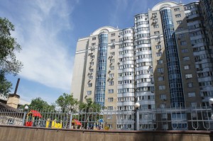a tall building with many windows