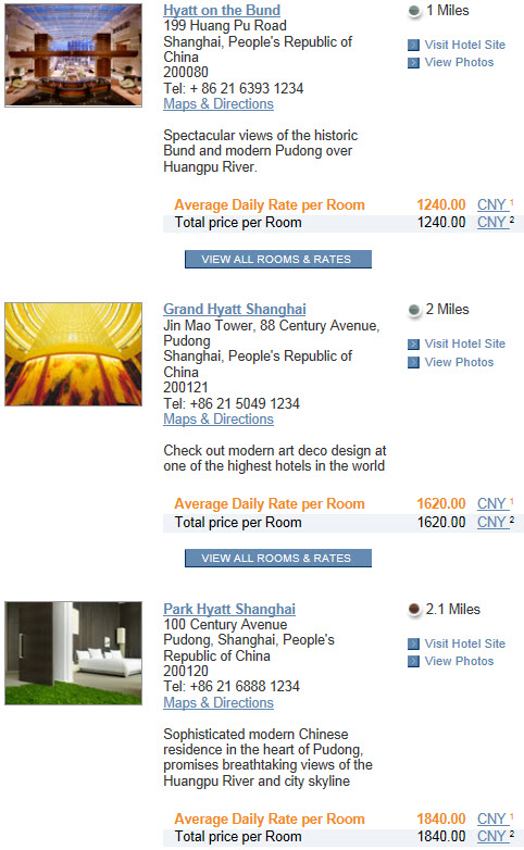 a screenshot of a hotel room