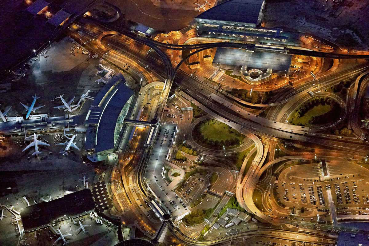 American Photographer Captures Poetry In Motion At Airports