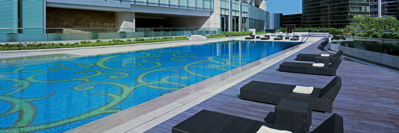 Hyatt Regency Tsim Sha Tsui Pool
