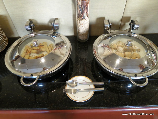 hot snacks in the afternoon/early evening