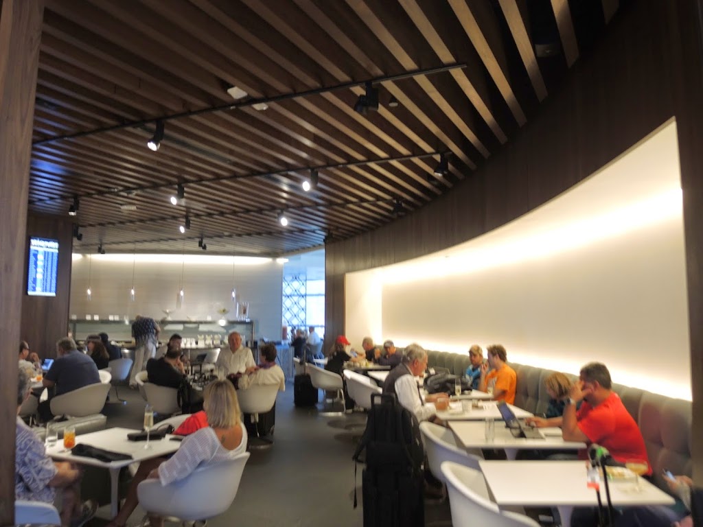 american express centurion lounge las vegas