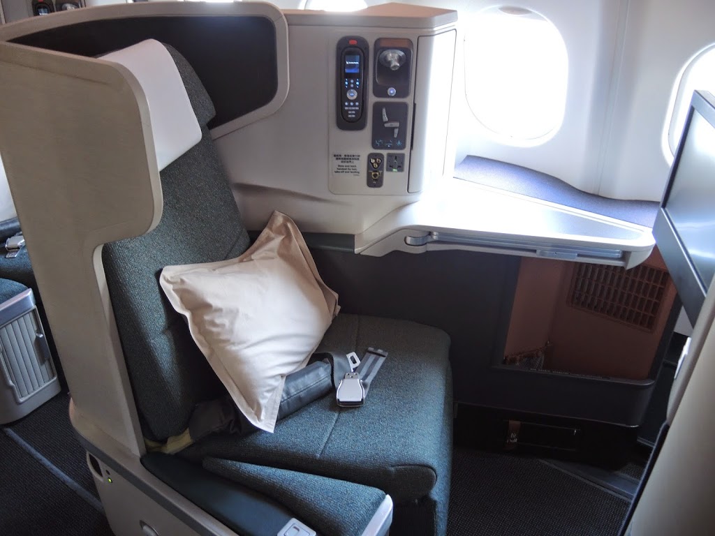 cathay pacific business class reviews