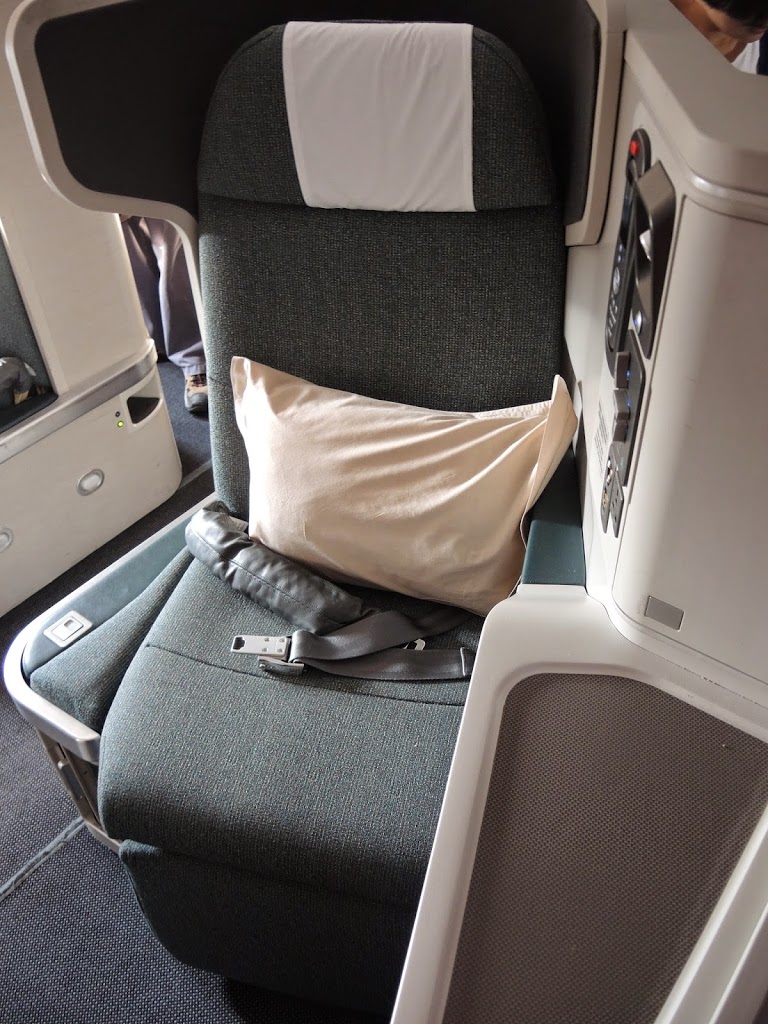 cathay pacific business class reviews