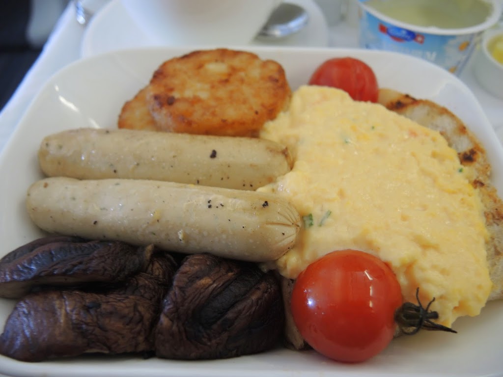 emirates business class seychelles reviews