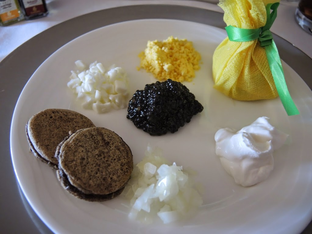 emirates first class san francisco reviews