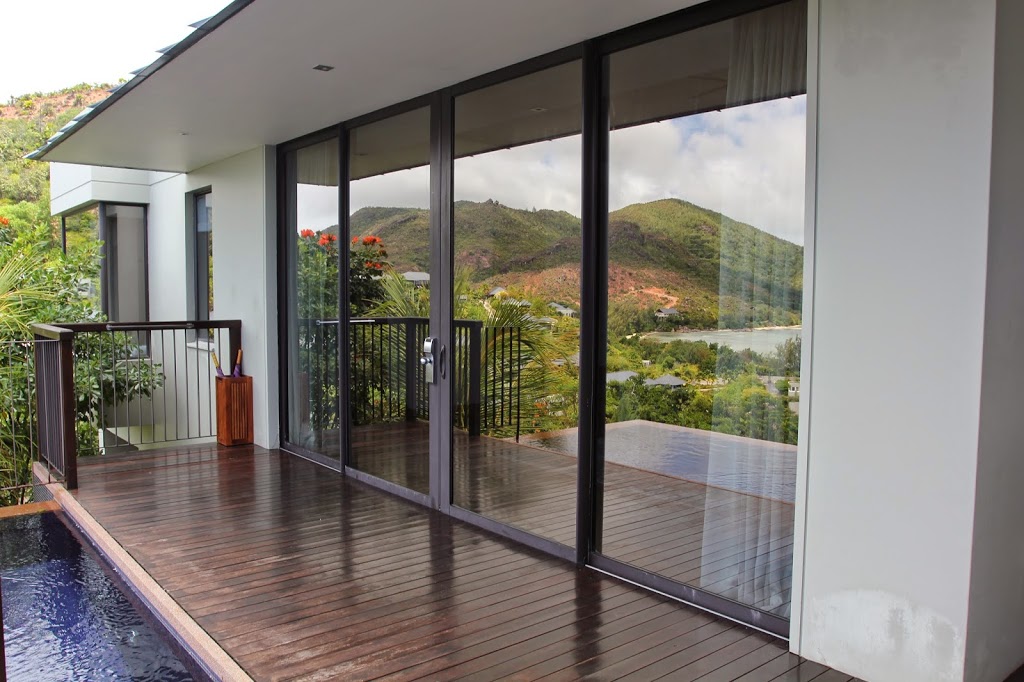 raffles praslin seychelles reviews