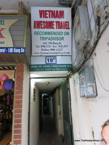 Vietnam Awesome Travel Entrance