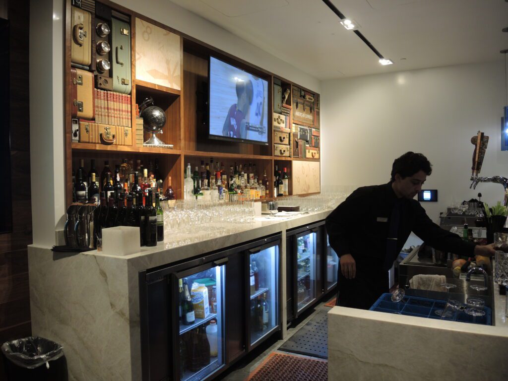american express centurion lounge sfo