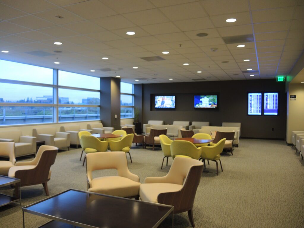 club lounge sjc airport reviews