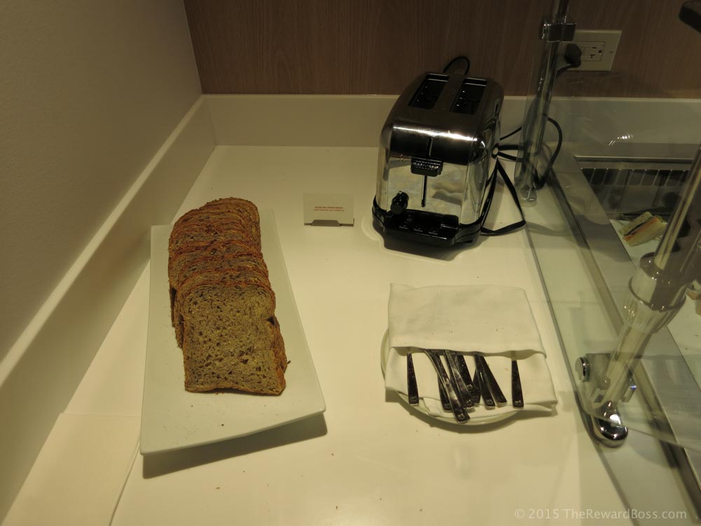 EVA Air Lounge JFK New York