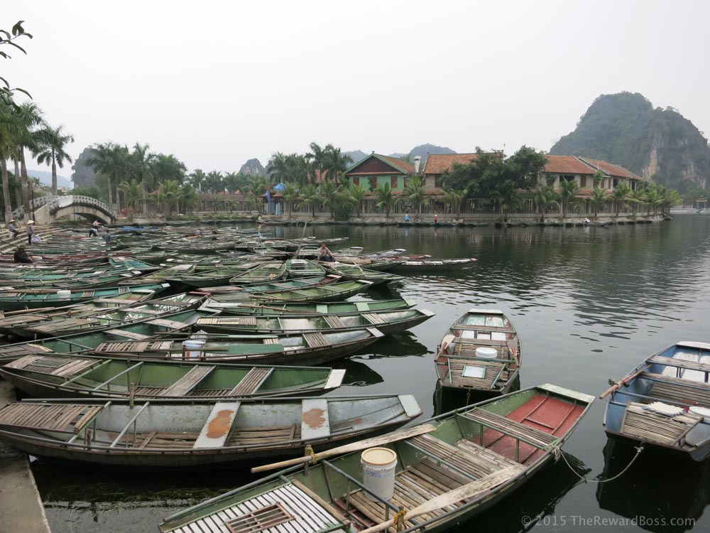 Hoa Lu Tam Coc Vietnam Tour