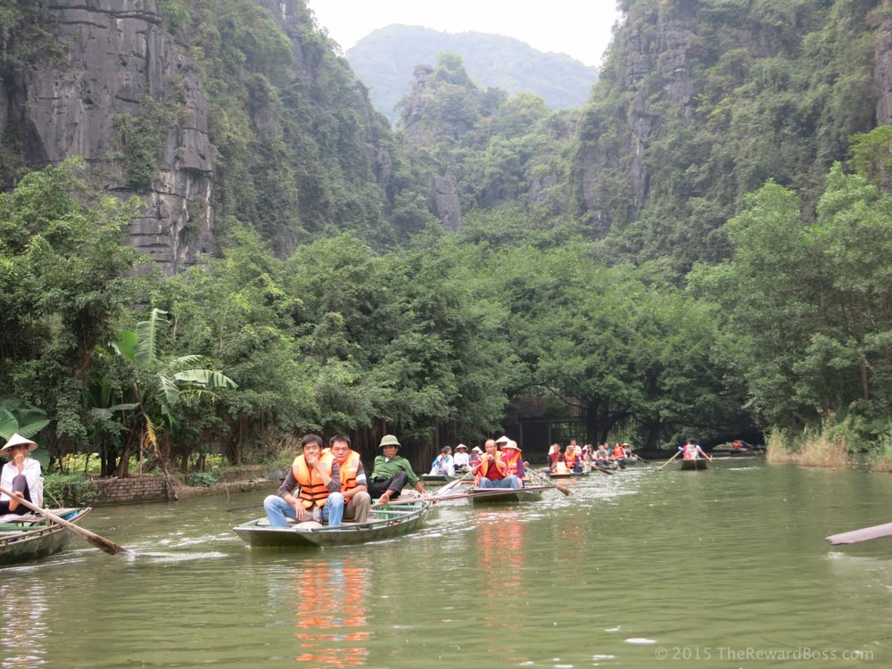Hoa Lu Tam Coc Vietnam Tour