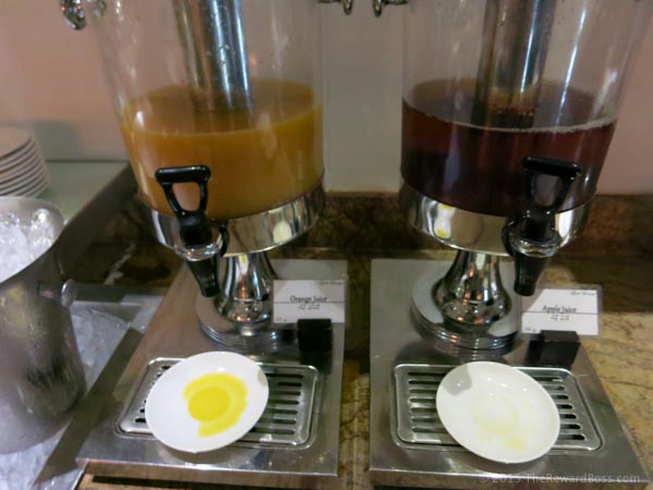 Maldives Airport Lounge drinks
