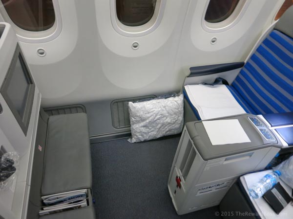 LOT Warsaw-JFK Business