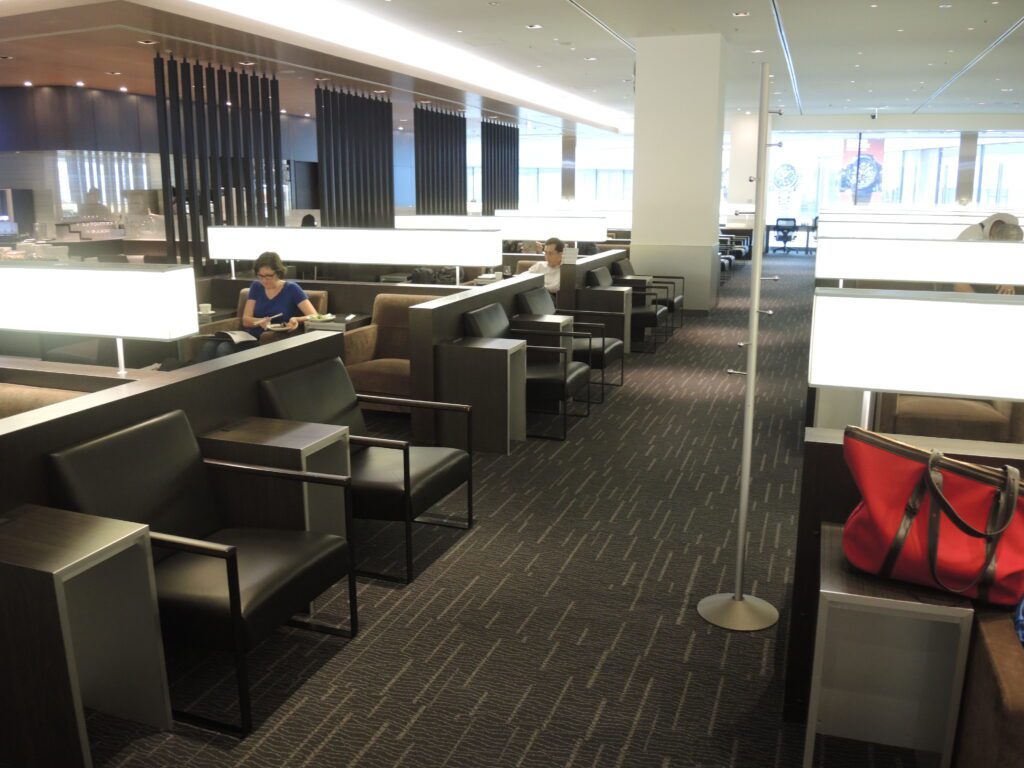 ana business class lounge narita nrt 6