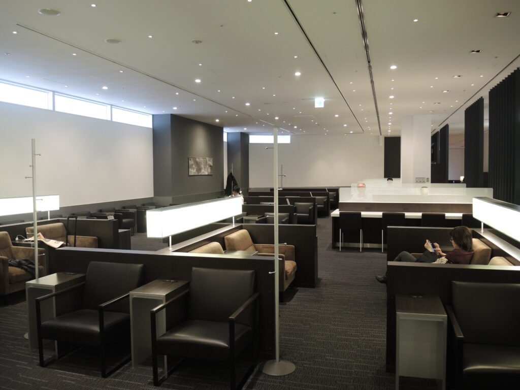 ana business class lounge narita nrt 8