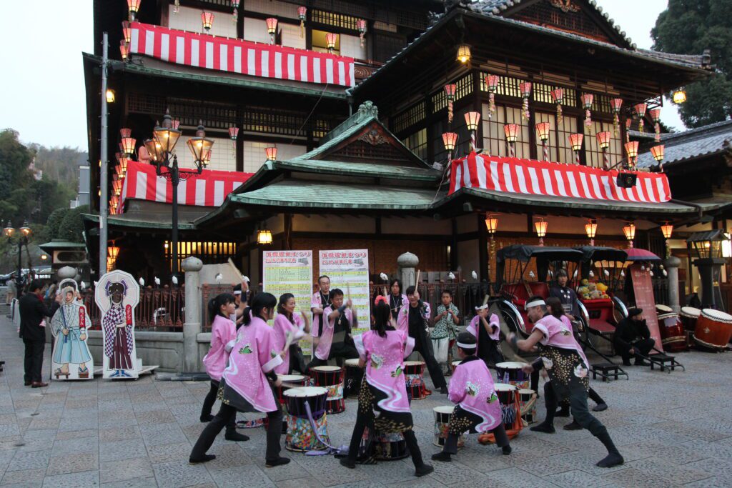 matsuyama japan dogo onsen drums