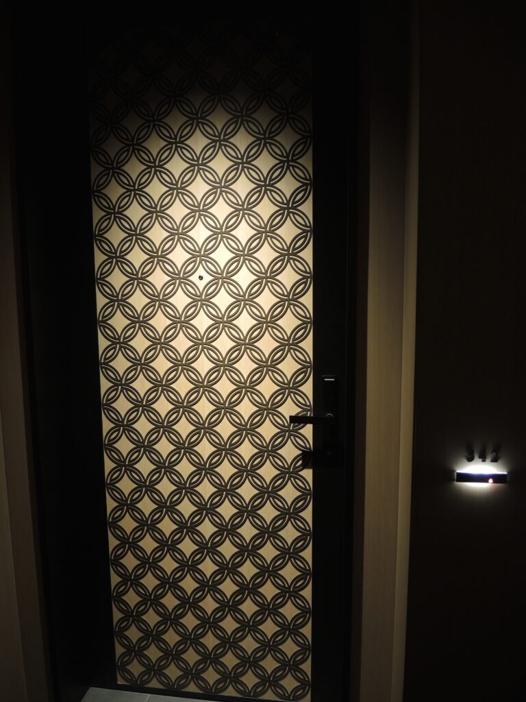 ritz carlton kyoto door