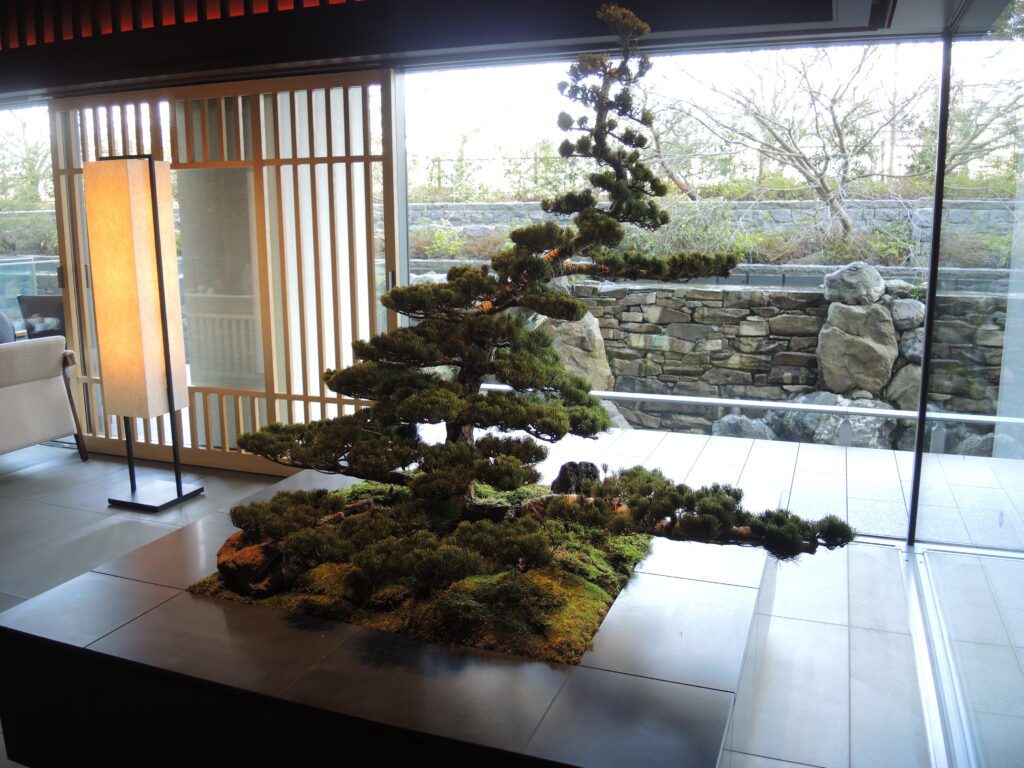 ritz carlton kyoto lobby tree