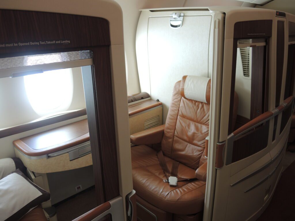 singapore airlines suites lax to nrt cabin 1