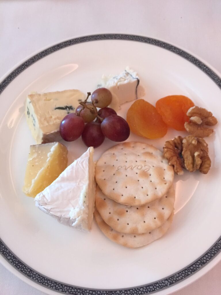singapore airlines suites lax to nrt cheese