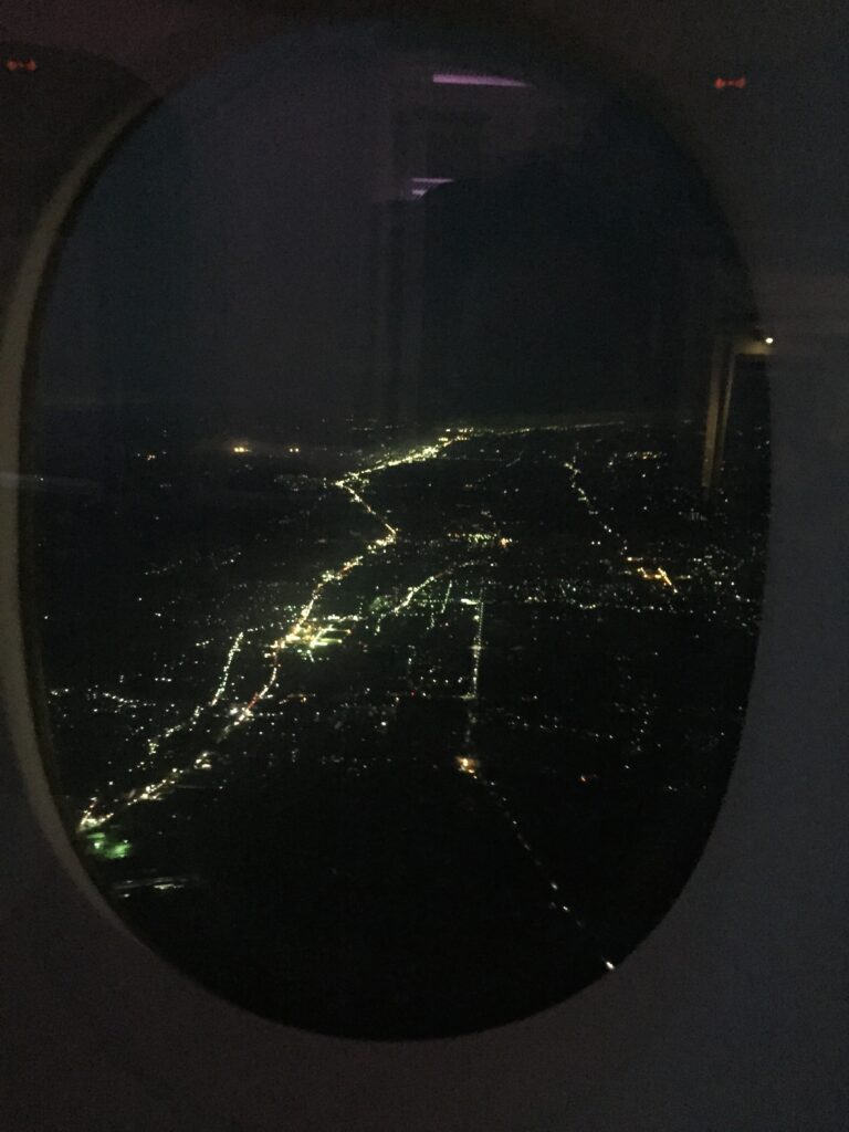 singapore airlines suites lax to nrt landing
