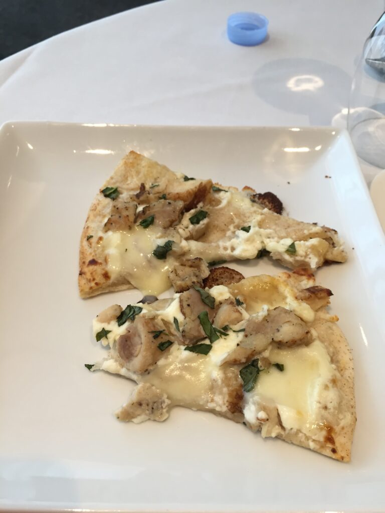 star alliance first class lounge lax flatbread