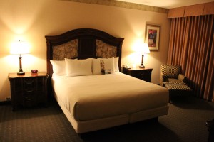 Concourse LAX Suite bedroom
