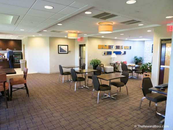 Sheraton Eatontown Hotel - Lounge