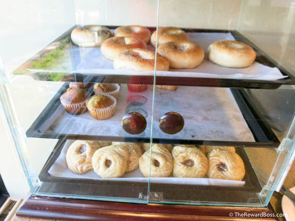 Sheraton Eatontown Hotel - Breakfast