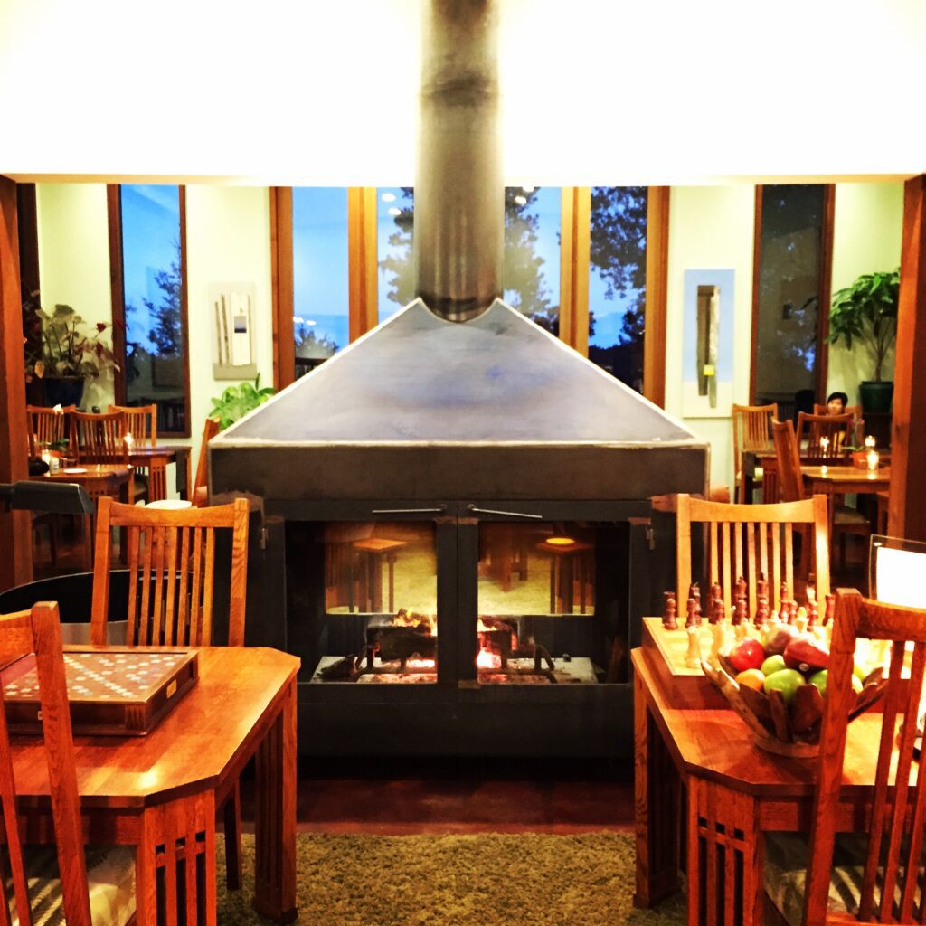 brewery gulch inn main fireplace