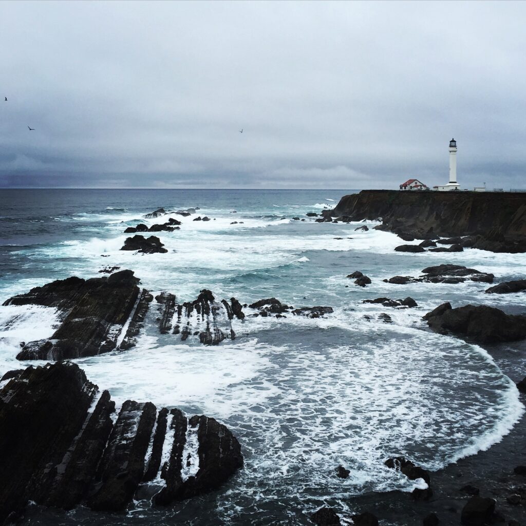 brewery gulch inn point arena lighthouse