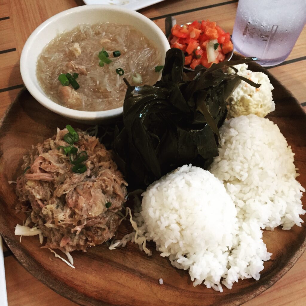 da kitchen maui hawaiian plate