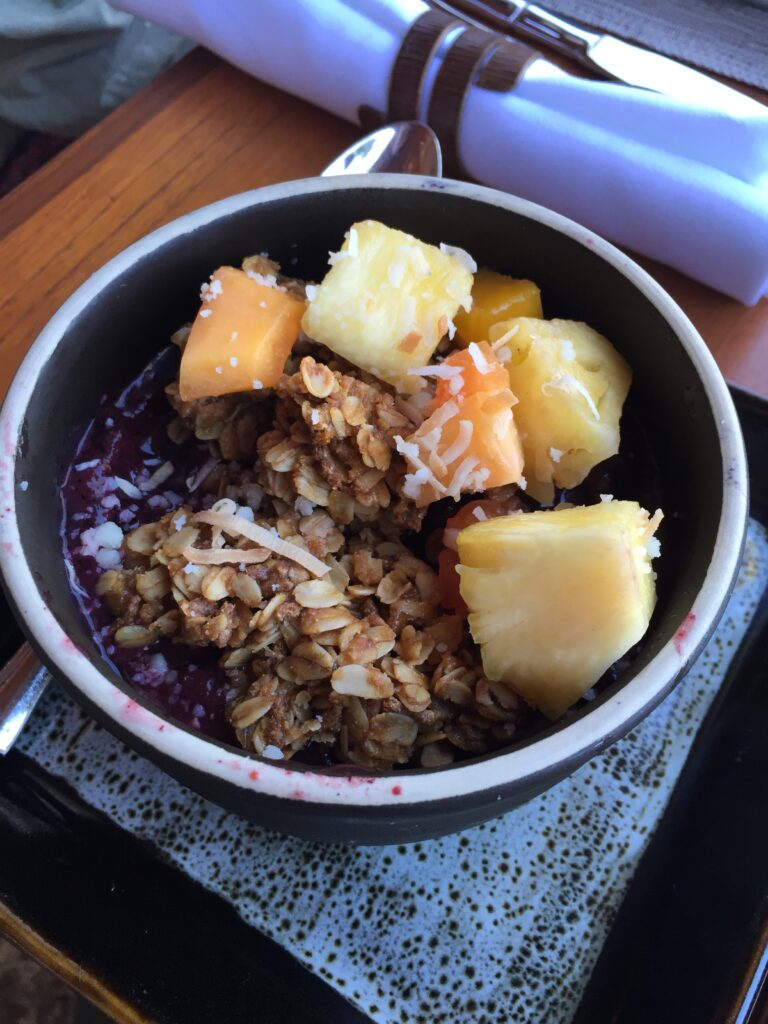 montage kapalua bay maui acai bowl