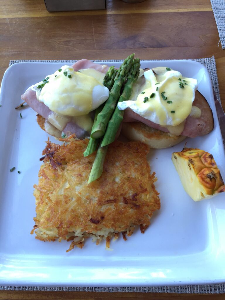 montage kapalua bay maui eggs benedict