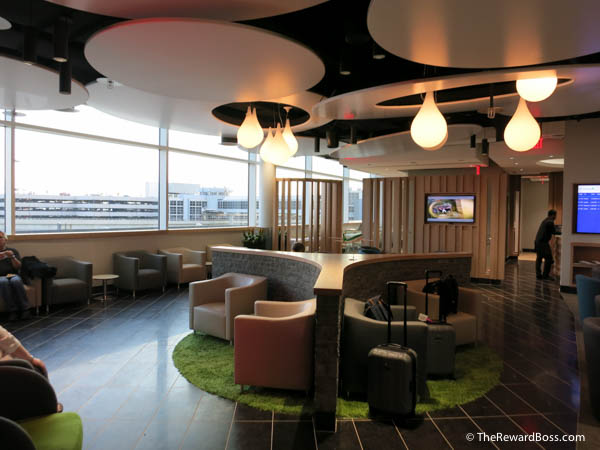 Aer Lingus Lounge JFK - sitting area