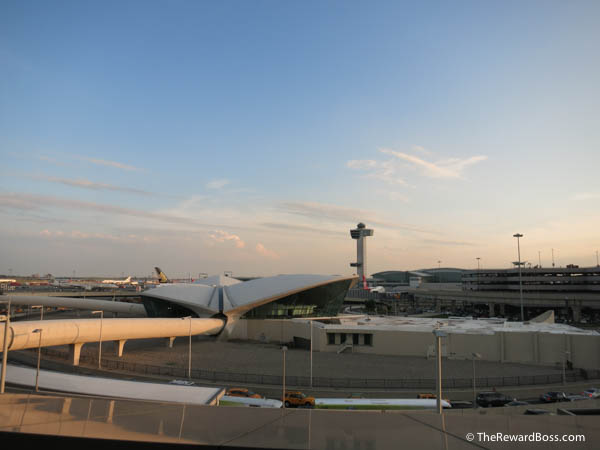 Aer Lingus Lounge JFK - view