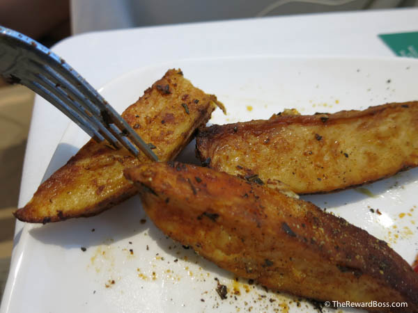 Aer Lingus Lounge JFK - food potato wedges