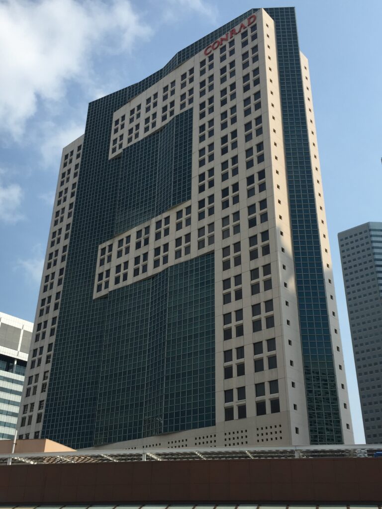 conrad singapore hotel exterior