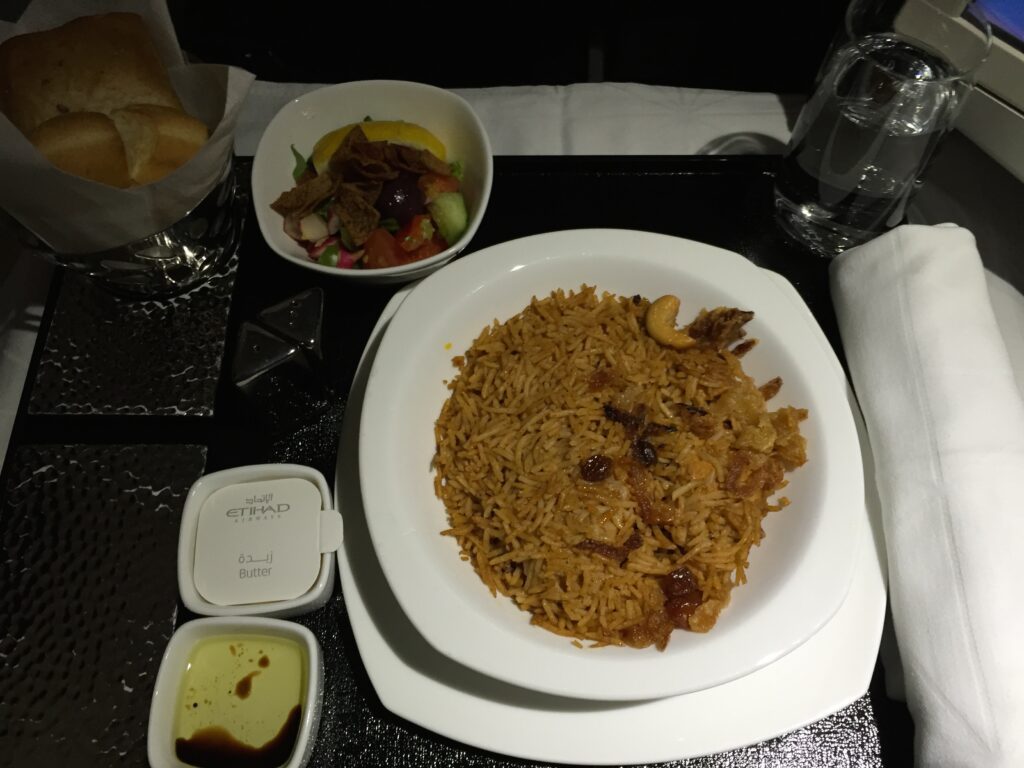 etihad business class hyd dinner