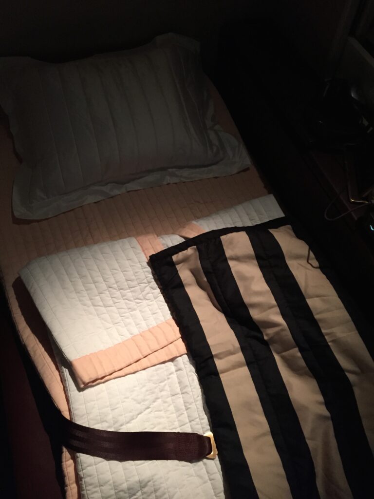 etihad jet airways first class sfo bed