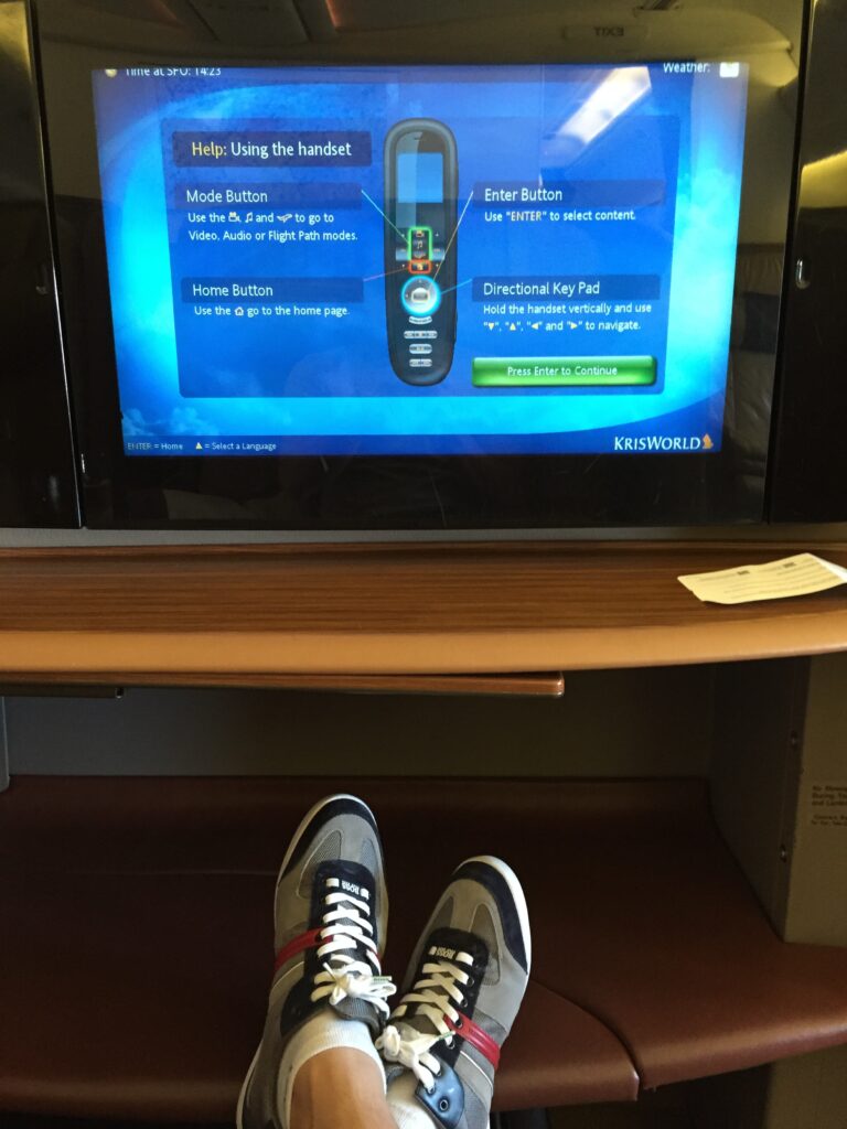 singapore airlines first class sfo legroom