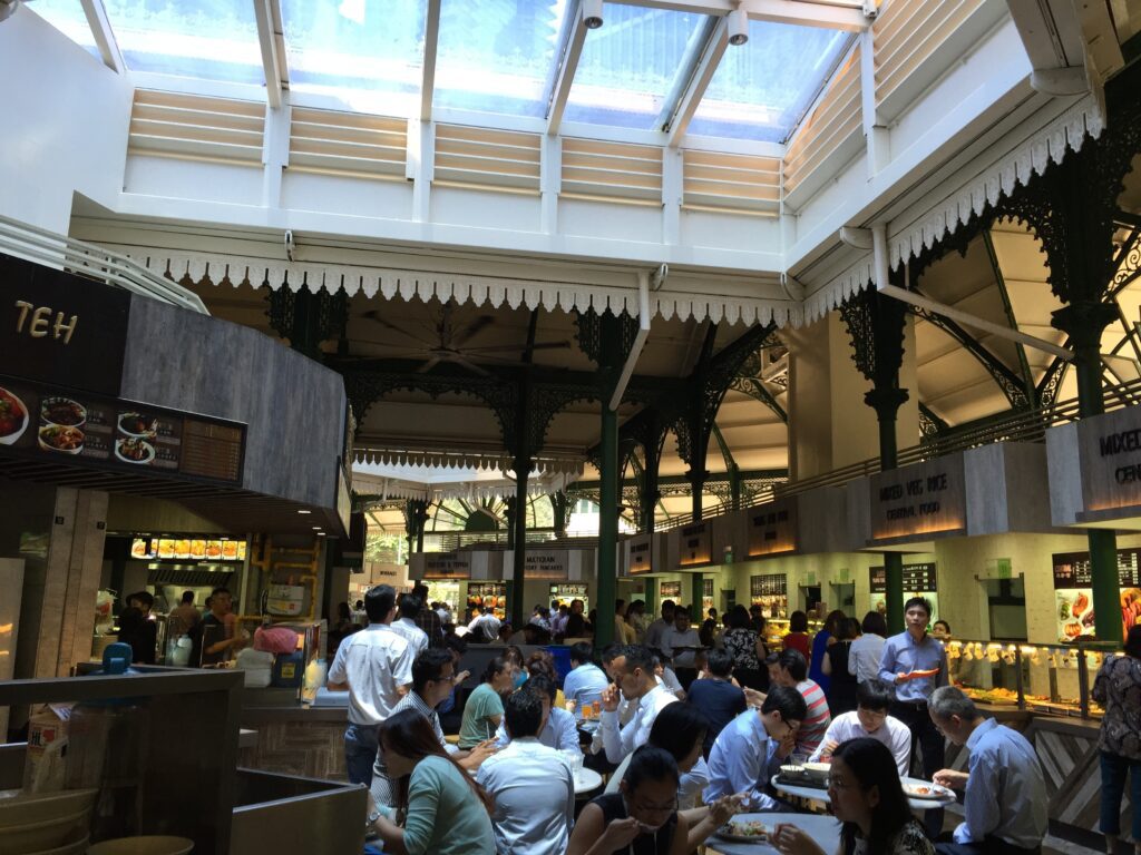 singapore lau pa sat lunch crowd