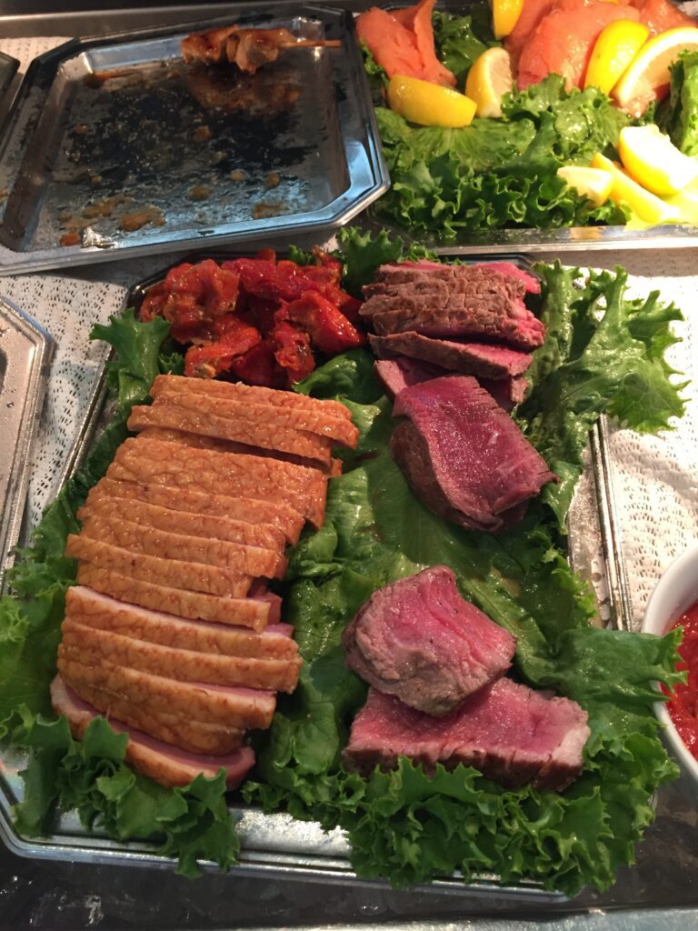 united global first lounge sfo food5