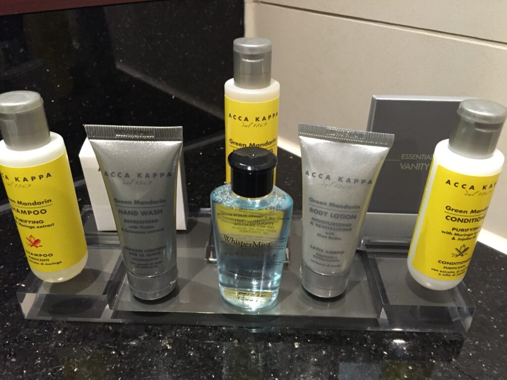 marriott zurich room toilettries