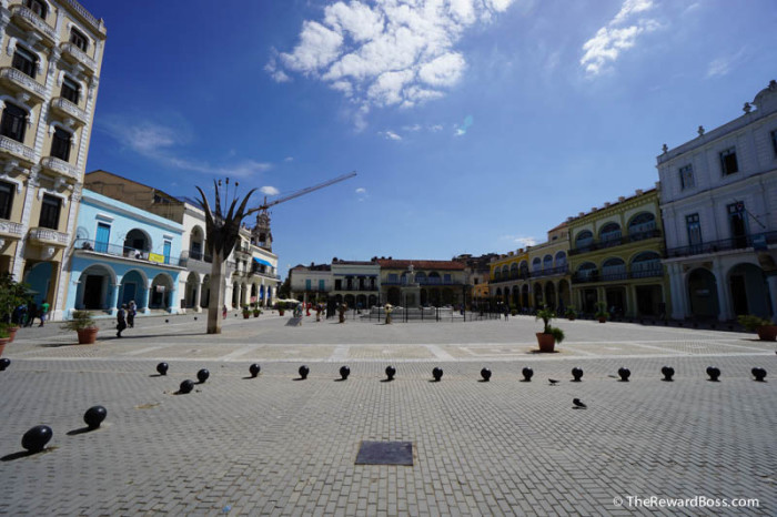 Old Havana Plaza / Havana Cuba / Havana Neighborhood