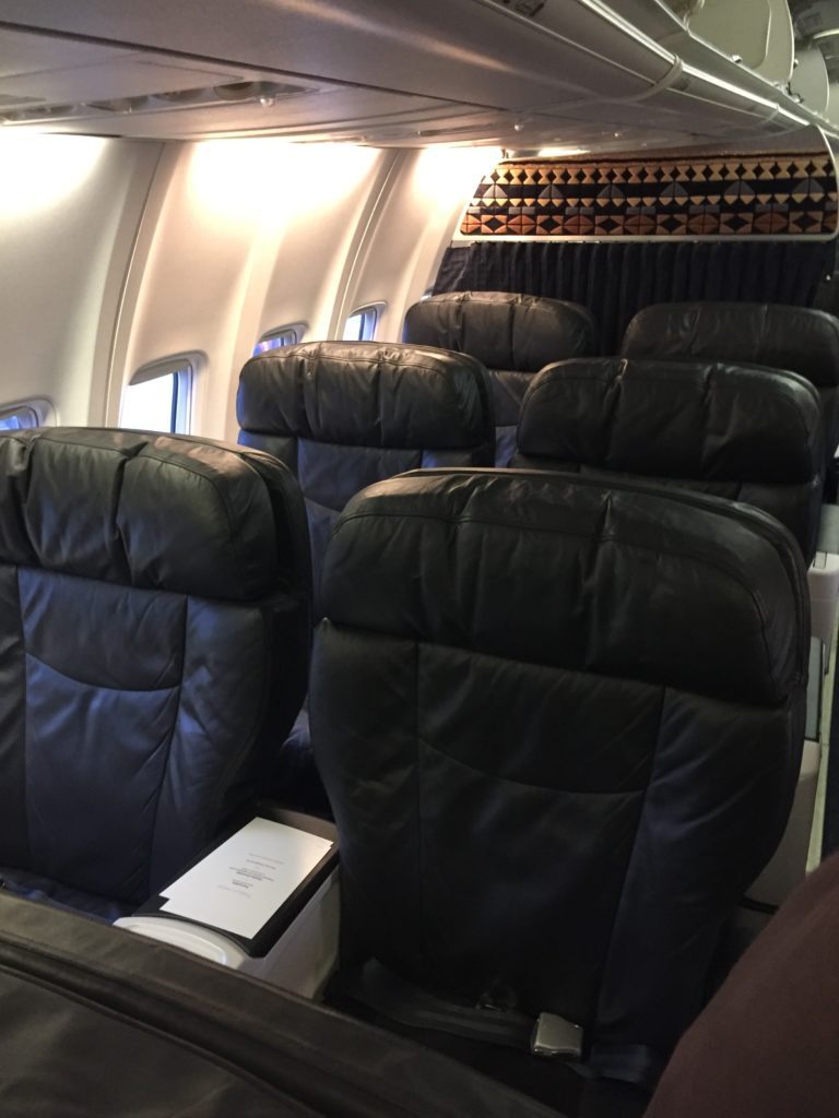 alaska airlines first class oakland maui cabin