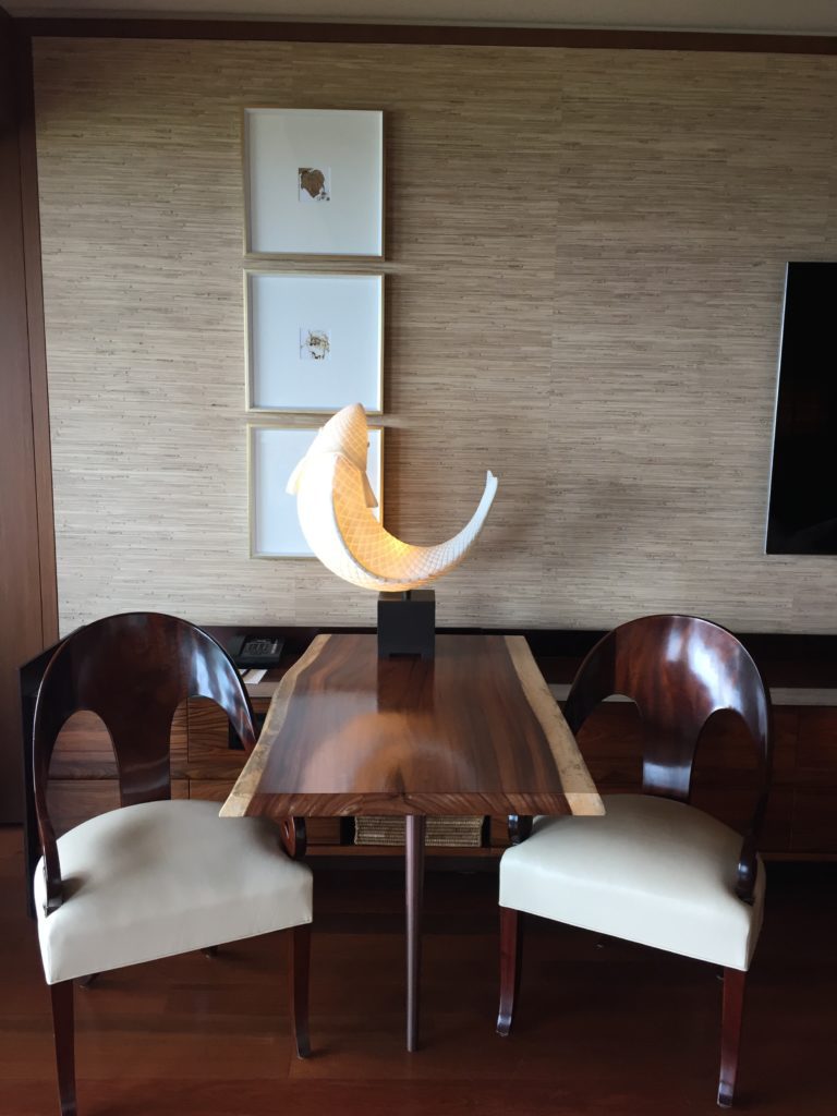 four seasons lanai desk