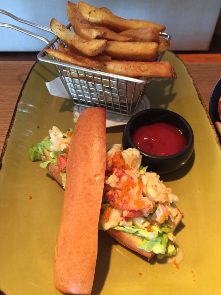 four seasons lanai lobster sandwich